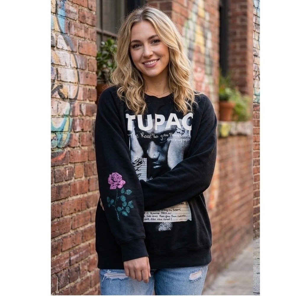 2Pac Womens The Rose That Grew From Concrete Graphic Sweatshirt Size 3X Black